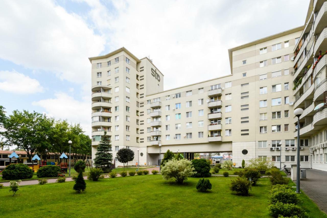 Gama Home Kondratowicza18 Varşovia Exterior foto
