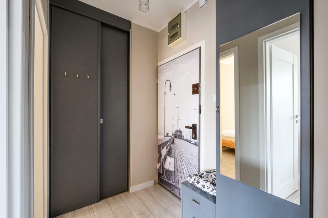 Gama Home Kondratowicza18 Varşovia Exterior foto